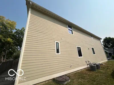 1810 Bellefontaine Street, Indianapolis - 29