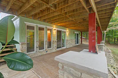 7437 Center Lake Road, Nineveh - 46