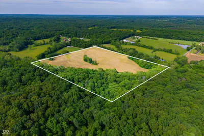 3000 Block County Rd 900, Freetown - 24