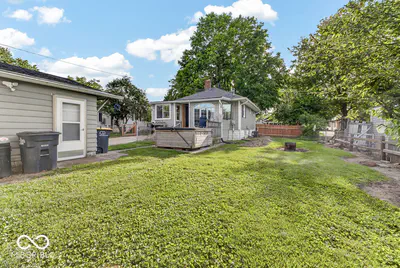 305 20th, Beech Grove - 33