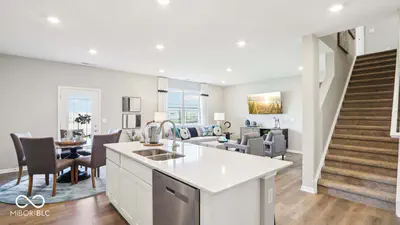 535 Portside Drive, Avon - 10