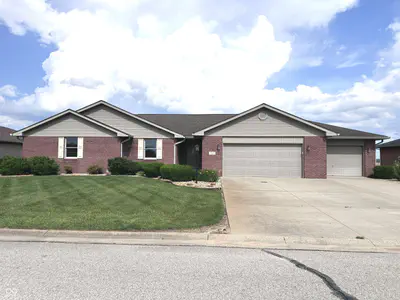 423 Alexander Drive, Seymour