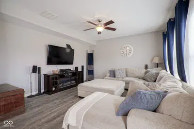 7148 Chelmsford Drive, McCordsville - 8