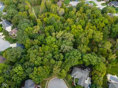 13562 Creekridge Lane, Fishers - 27