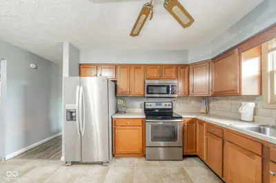 2916 Country Estates Drive, New Castle - 11