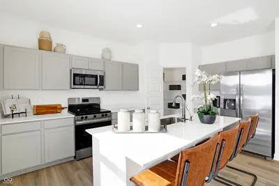 1549 Alpine Lane, Greenfield - 11