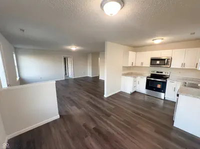 6654 Hazelhatch Drive, Indianapolis - 10