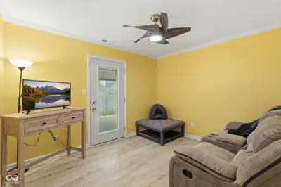 8928 Summer Walk Drive, Indianapolis - 23