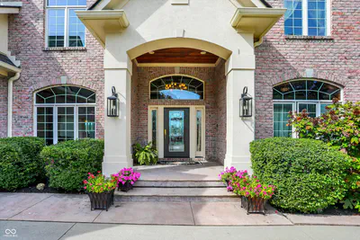 9088 Nautical Watch Drive, Indianapolis - 11
