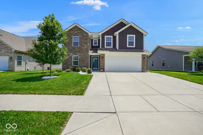 437 Thunderwood Drive, Greenfield - 4