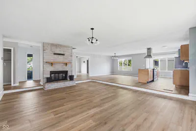4102 Squire Court, Muncie - 5