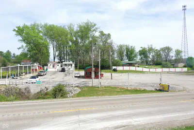 8820 US Highway 36, Rockville - 22