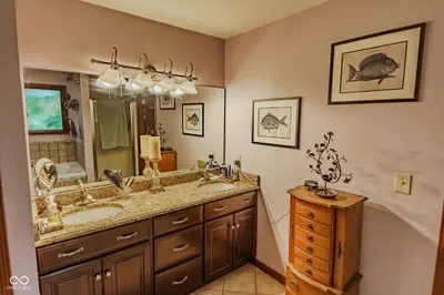 1580 Garnett Drive, Frankfort - 35
