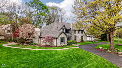 6717 La Tour Circle, Indianapolis - 2