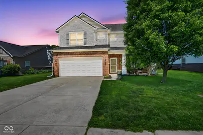 7148 Chelmsford Drive, McCordsville
