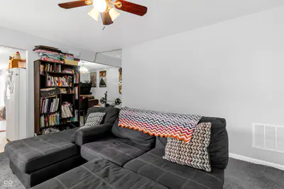883 Curlew Lane, Greenwood - 10