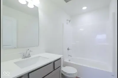 2694 Smith Road, Plainfield - 26
