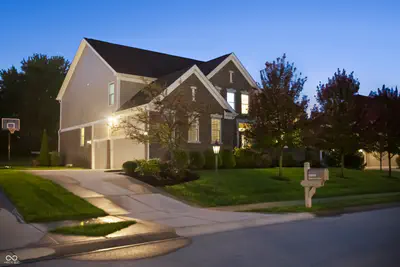 10599 Geist View Drive, Fishers - 43
