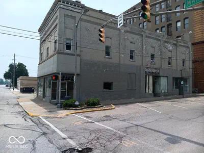 33 11th Street, Anderson