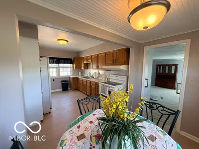 824 5th Street, Seymour - 23