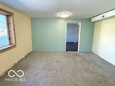 1505 Wabash Avenue, Crawfordsville - 33