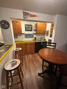 1616 Walpole Lane, Indianapolis - 37
