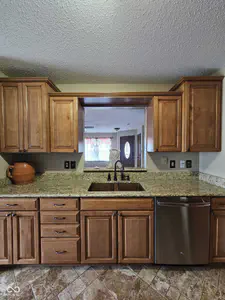 5406 Cradle River Court, Indianapolis - 11