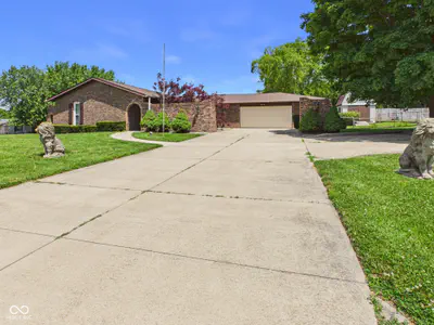 186 Gay Drive, Alexandria