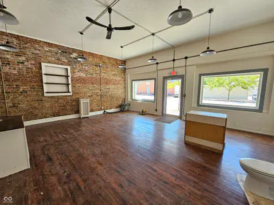 104 Madison Street, Kirklin - 4