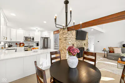 9428 Harbour Pointe Drive, Bloomington - 21
