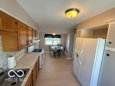 824 5th Street, Seymour - 26