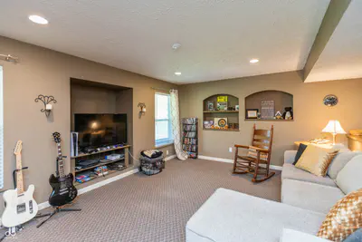 2426 Manita Drive, Indianapolis - 26