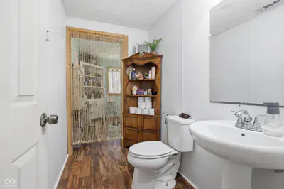 129 Main Street, Fillmore - 18