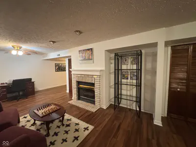 1616 Walpole Lane, Indianapolis - 31