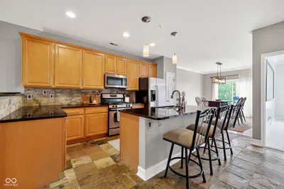 1037 Reserve Way, Indianapolis - 10