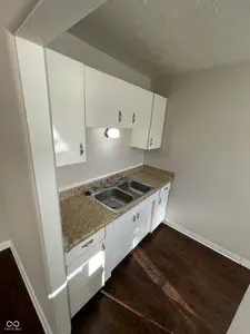 4 Butler Avenue, Indianapolis - 8