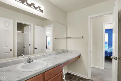180 Blue Lace Drive, Whiteland - 34