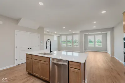 9685 Oleander Drive, Fishers - 5