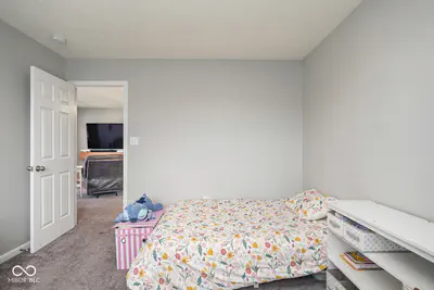 437 Thunderwood Drive, Greenfield - 53