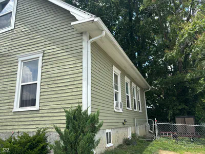 438 Colescott Street, Shelbyville - 3