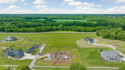 5872 Gibbs Road, Plainfield - 6