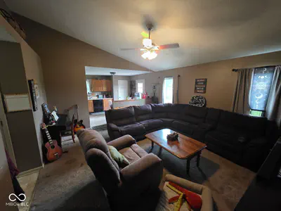 271 Bear Story Court, Greenfield - 4