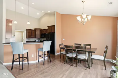 5911 Edelle Drive, Indianapolis - 5