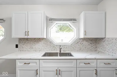 4502 Evanston Avenue, Indianapolis - 9