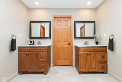 8649 Bay Colony Drive, Indianapolis - 11