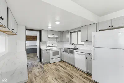 5023 Shelbyville Road, Indianapolis - 20