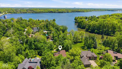 8631 Bay Colony Drive, Indianapolis - 55