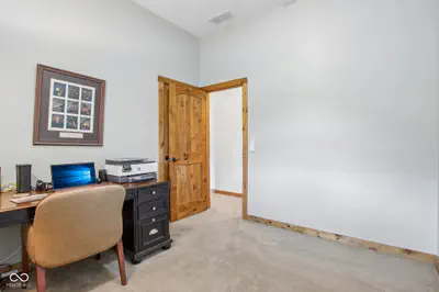 6070 County Road 200, Avon - 34