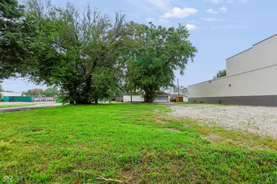 2121 Madison Avenue, Indianapolis - 60