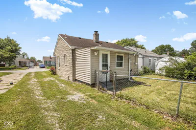 1413 Wallace Avenue, Indianapolis - 25